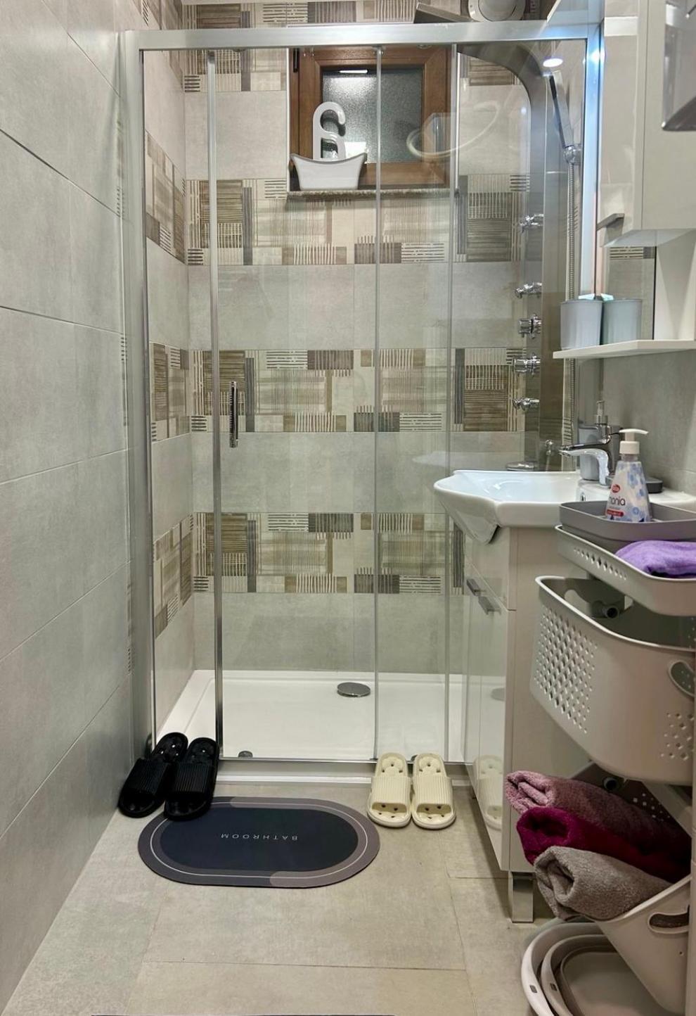 Center Point Apartment